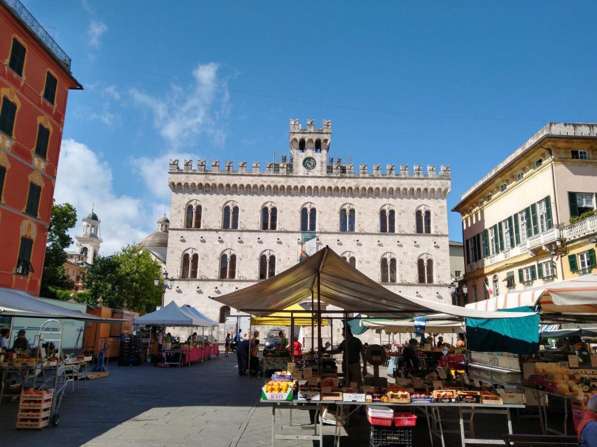 Vista Sul Carruggio, Centro Storico Di Chiavari Extérieur photo